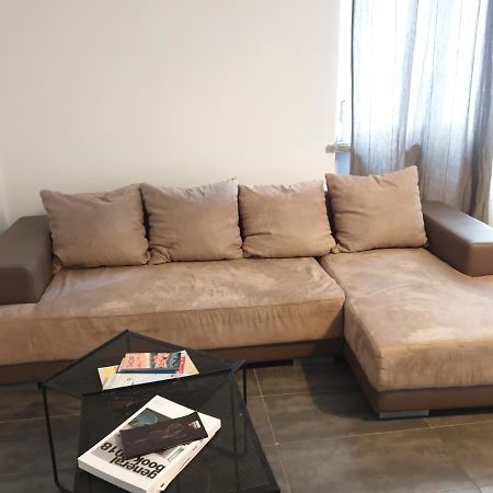 Aurora Apartment Milan Bagian luar foto