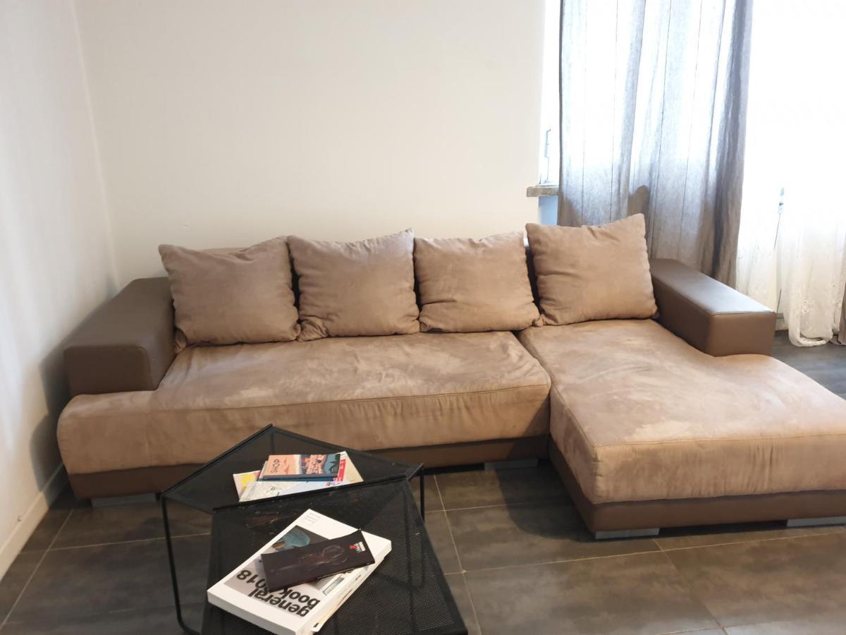 Aurora Apartment Milan Bagian luar foto