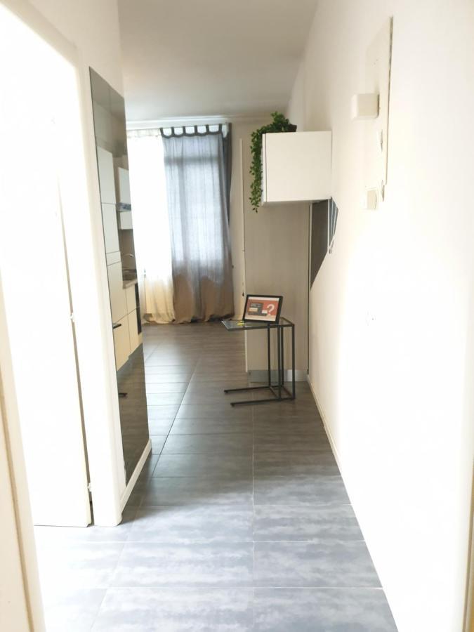 Aurora Apartment Milan Bagian luar foto